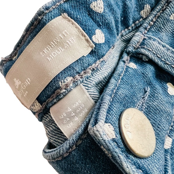 GAP Kids Heart Print Skinny Cotton Blend Jeans Blue White Sz 4 Years - Picture 8 of 10